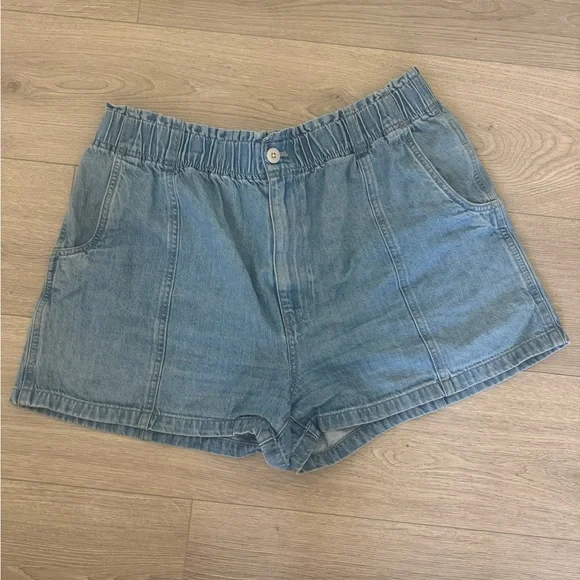 Madewell Light Blue Jean Shorts - Picture 2 of 5